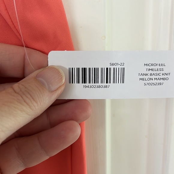 Chico's Microfeel Timeless Tank Size 2 - Picture 3 of 9